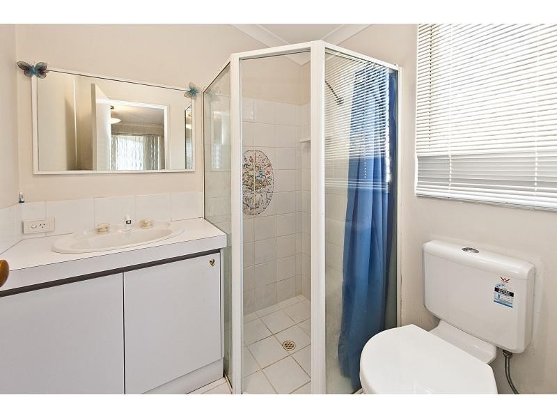 16 Sarah Ann Crescent, Warnbro WA 6169