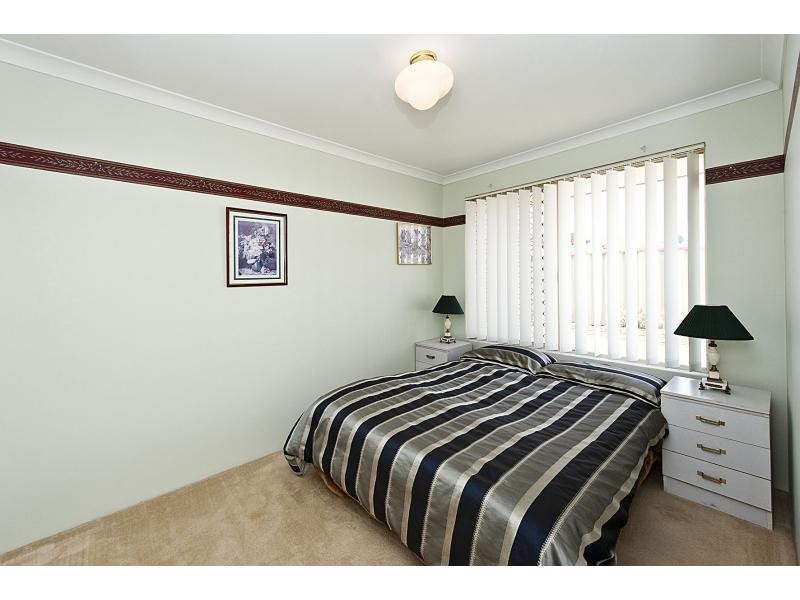 16 Sarah Ann Crescent, Warnbro WA 6169