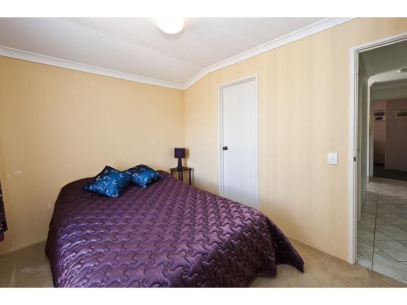 16 Sarah Ann Crescent, Warnbro WA 6169