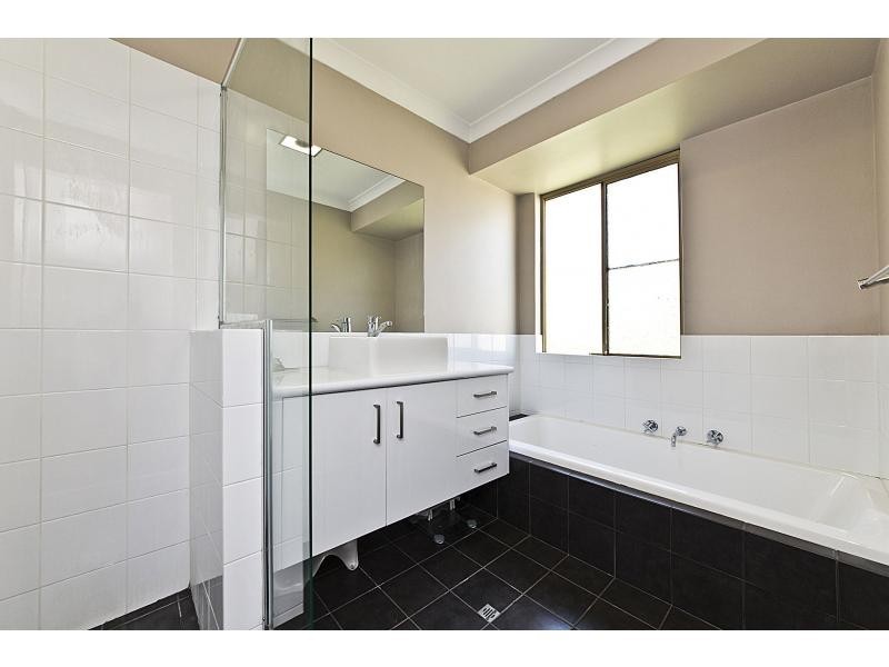 41 Janet Road, Safety Bay WA 6169