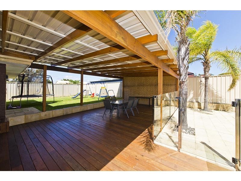 41 Janet Road, Safety Bay WA 6169