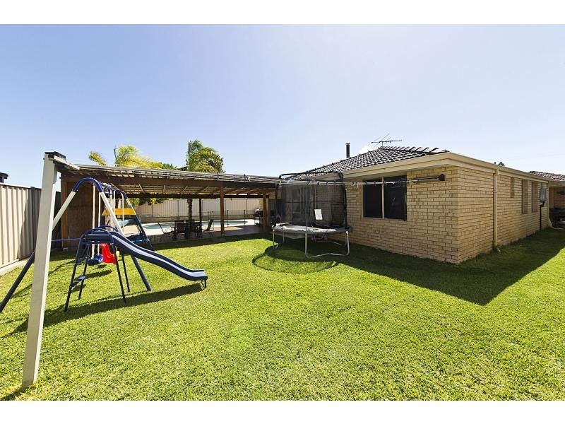 41 Janet Road, Safety Bay WA 6169