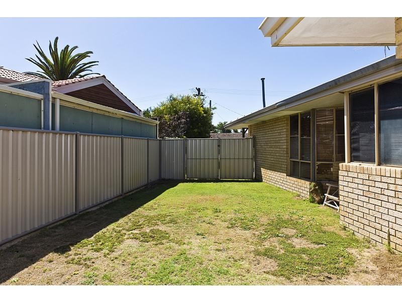 41 Janet Road, Safety Bay WA 6169