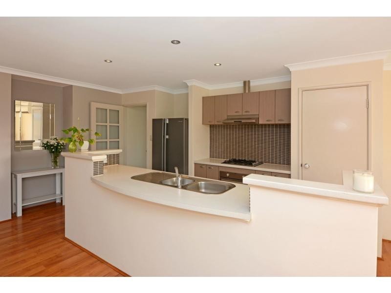 21 Shelburne Gardens, Ridgewood WA 6030