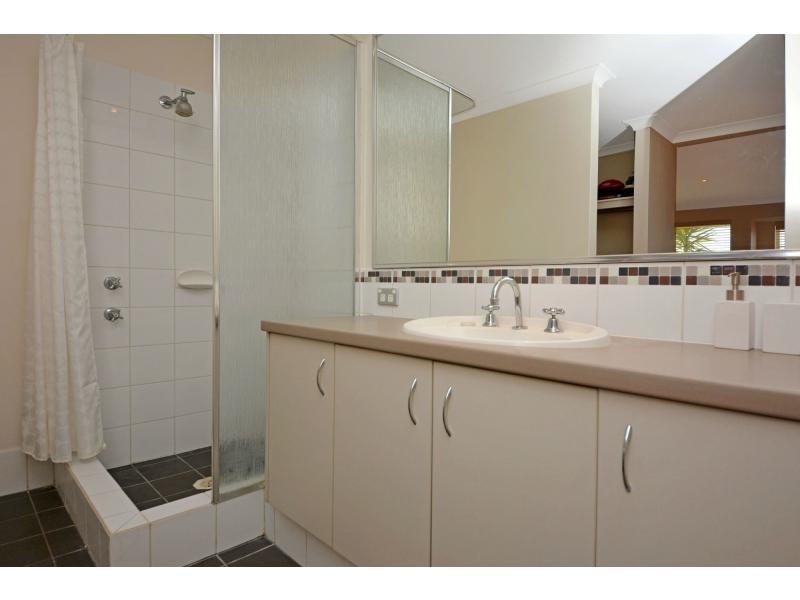21 Shelburne Gardens, Ridgewood WA 6030