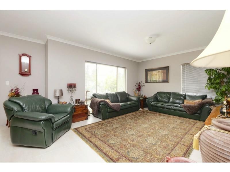 12 Baillon Pass, Harrisdale WA 6112