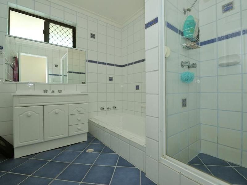 35 Pollard Way, Warnbro WA 6169