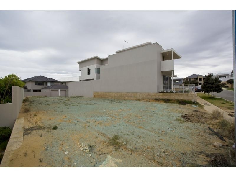 3 Cambria Link, North Coogee WA 6163