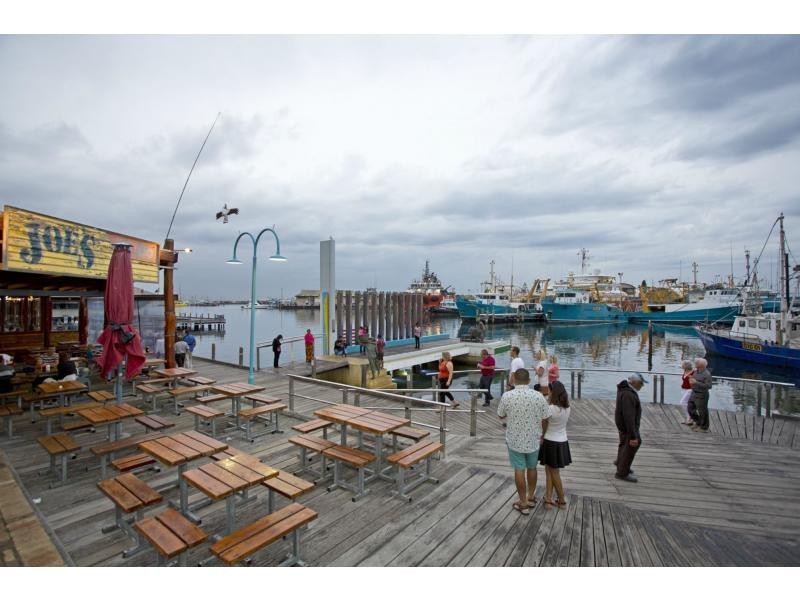 3 Cambria Link, North Coogee WA 6163