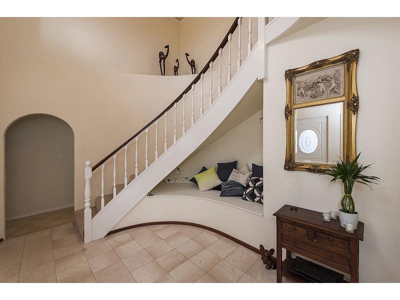 27 Donald Drive, Safety Bay WA 6169