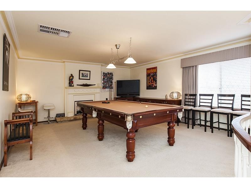 27 Donald Drive, Safety Bay WA 6169