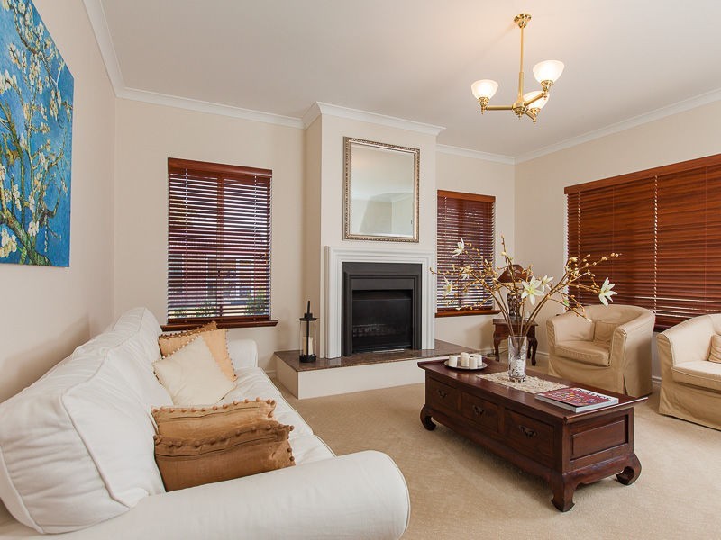 26 BIRDSONG GATE, Two Rocks WA 6037