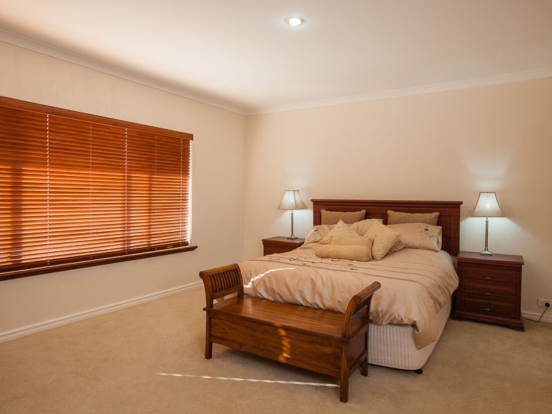 26 BIRDSONG GATE, Two Rocks WA 6037