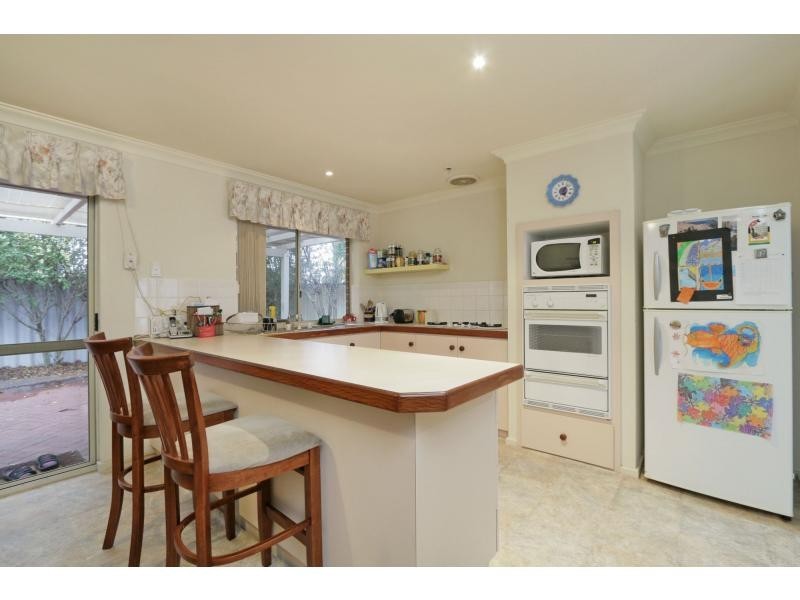 3/34 The Vale, Willetton WA 6155