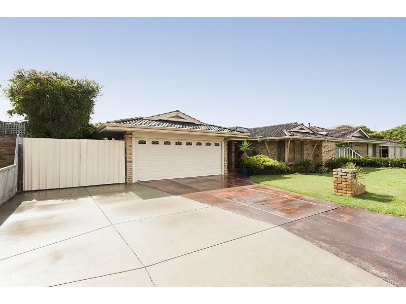 15 Leeward Close, Safety Bay WA 6169