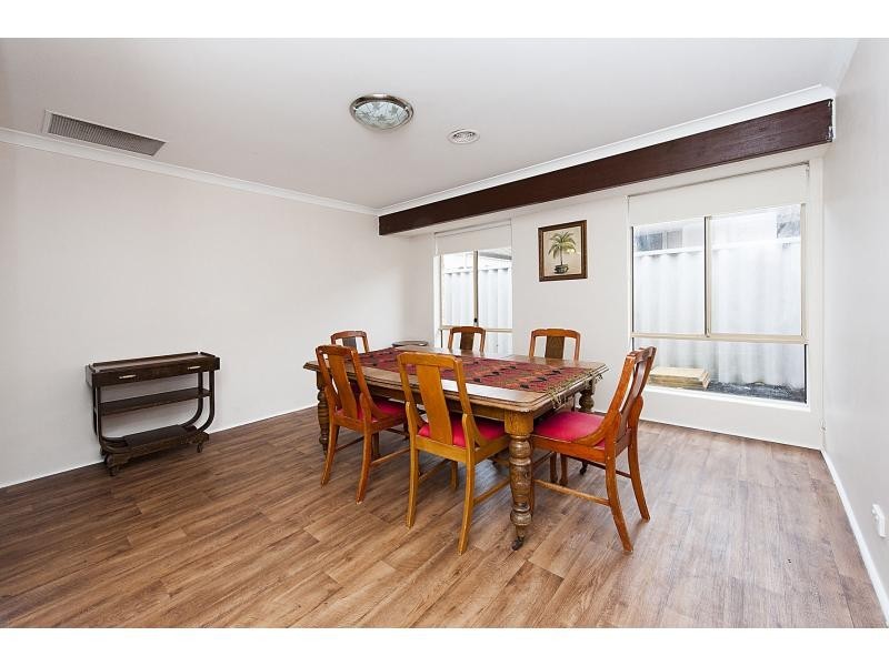 15 Leeward Close, Safety Bay WA 6169