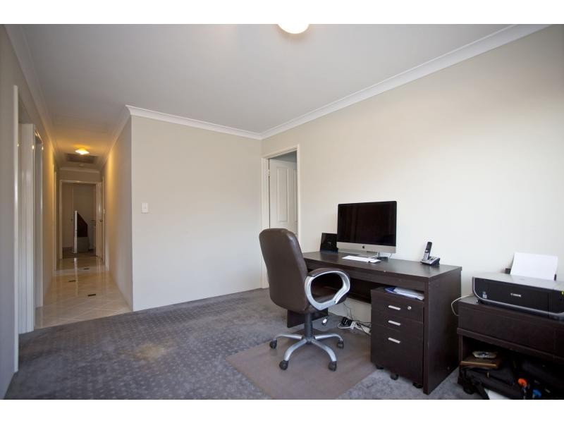 256 Adelaide Street, High Wycombe WA 6057