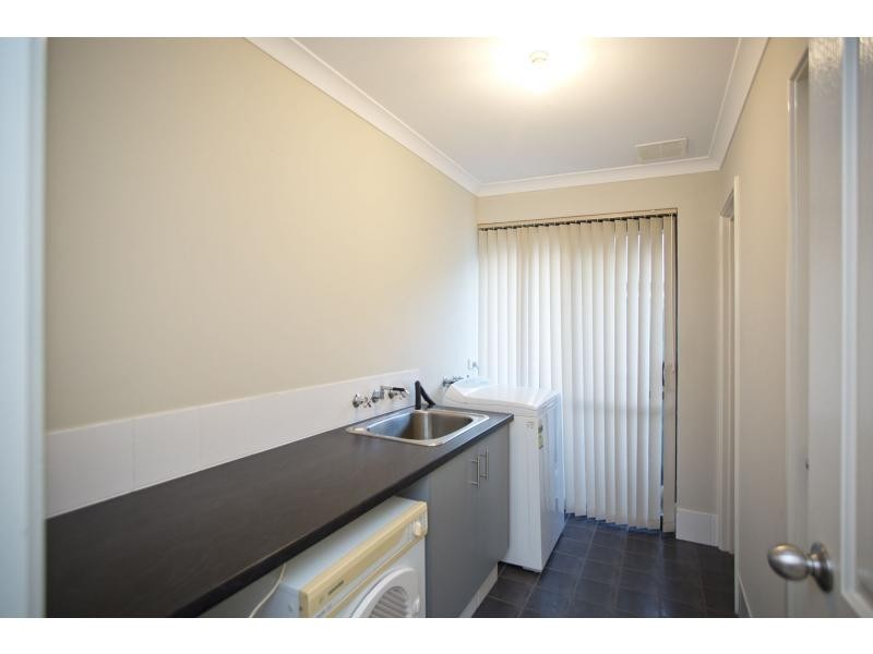 256 Adelaide Street, High Wycombe WA 6057