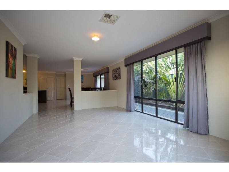 256 Adelaide Street, High Wycombe WA 6057