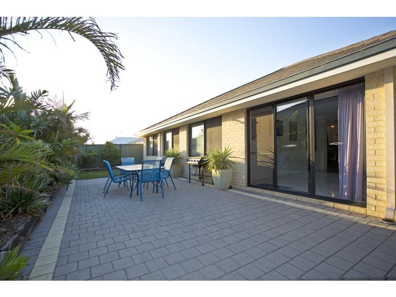 256 Adelaide Street, High Wycombe WA 6057