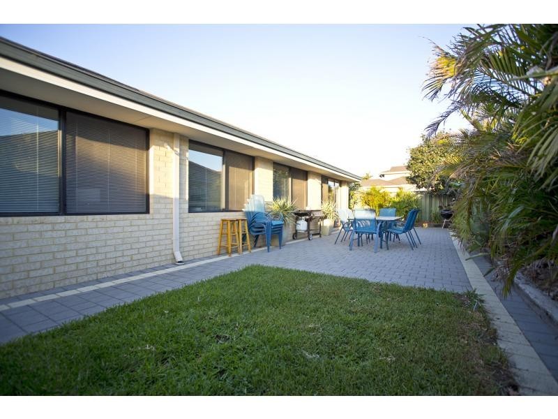 256 Adelaide Street, High Wycombe WA 6057