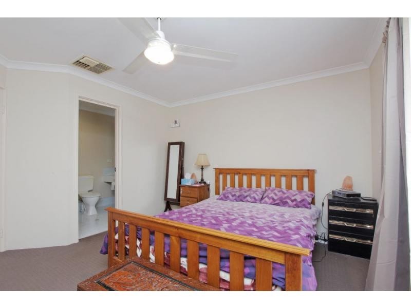 52 Cuthbertson Drive, Cooloongup WA 6168