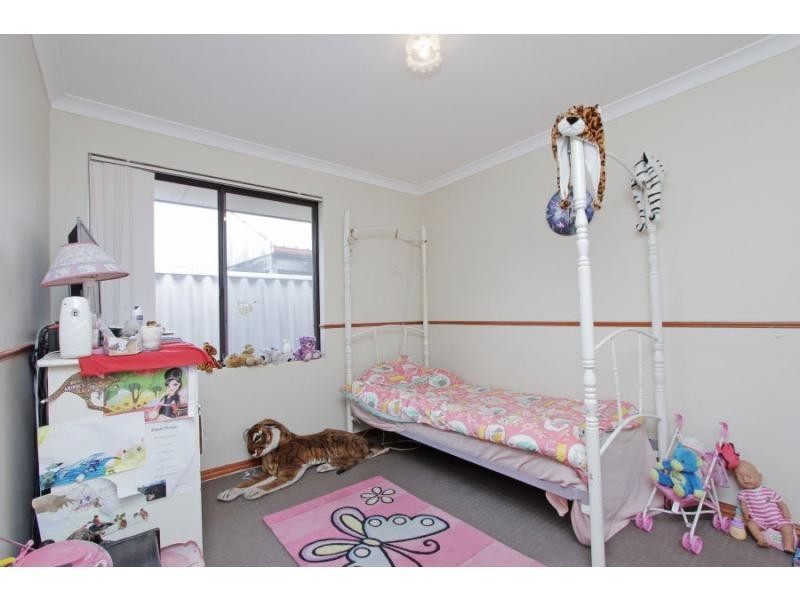 52 Cuthbertson Drive, Cooloongup WA 6168