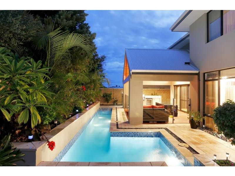 23 Beachside Drive, Burns Beach WA 6028