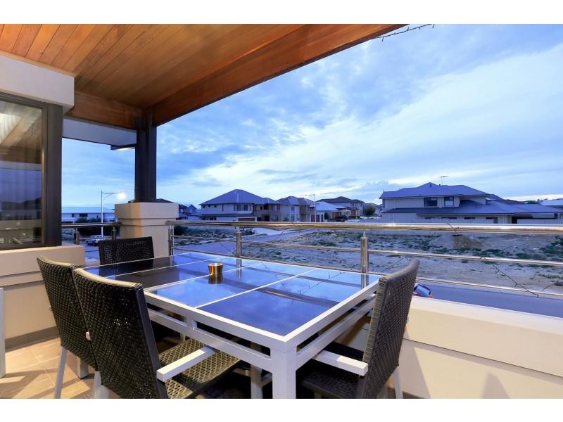 23 Beachside Drive, Burns Beach WA 6028