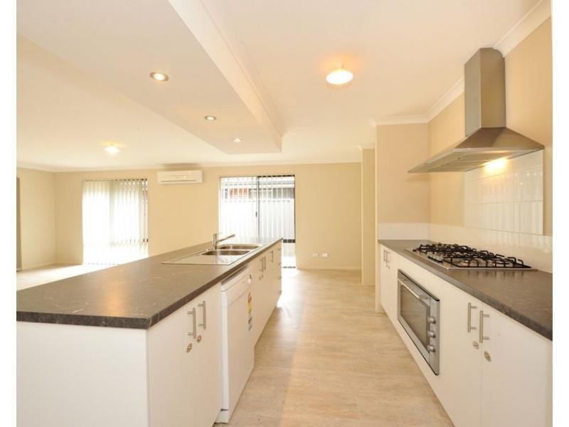 37 Norwood Avenue, Baldivis WA 6171