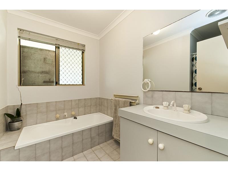 26 Ottawa Crescent, Beechboro WA 6063