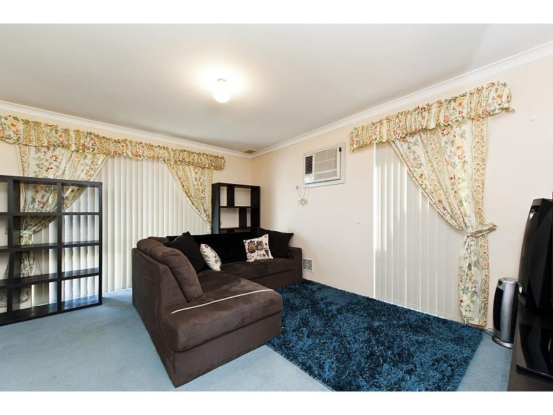 26 Ottawa Crescent, Beechboro WA 6063