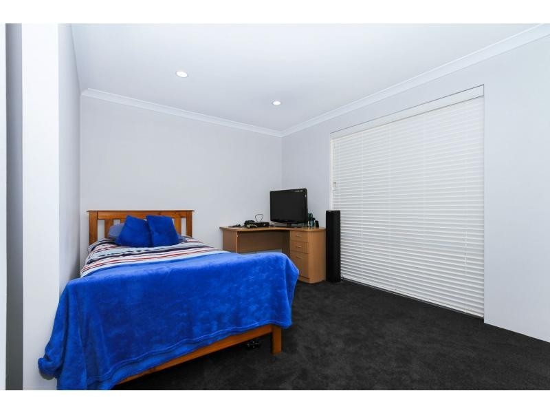 12 Seaflower Way, Gabbadah WA 6041