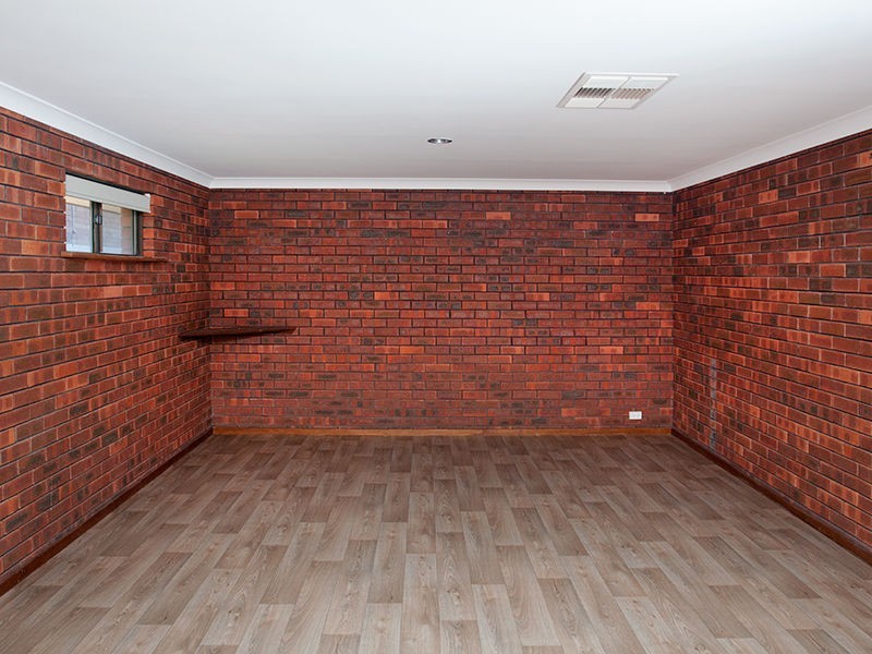 126 Fendam Street, Warnbro WA 6169