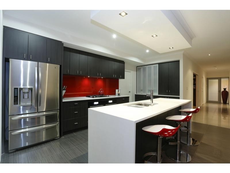 4 Spitfire Avenue, Burns Beach WA 6028