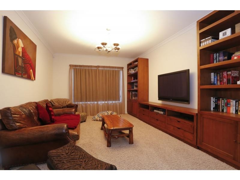 4 Spitfire Avenue, Burns Beach WA 6028