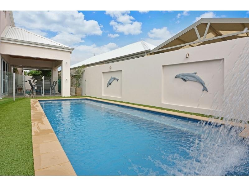 7 Santa Clara Crescent, Clarkson WA 6030