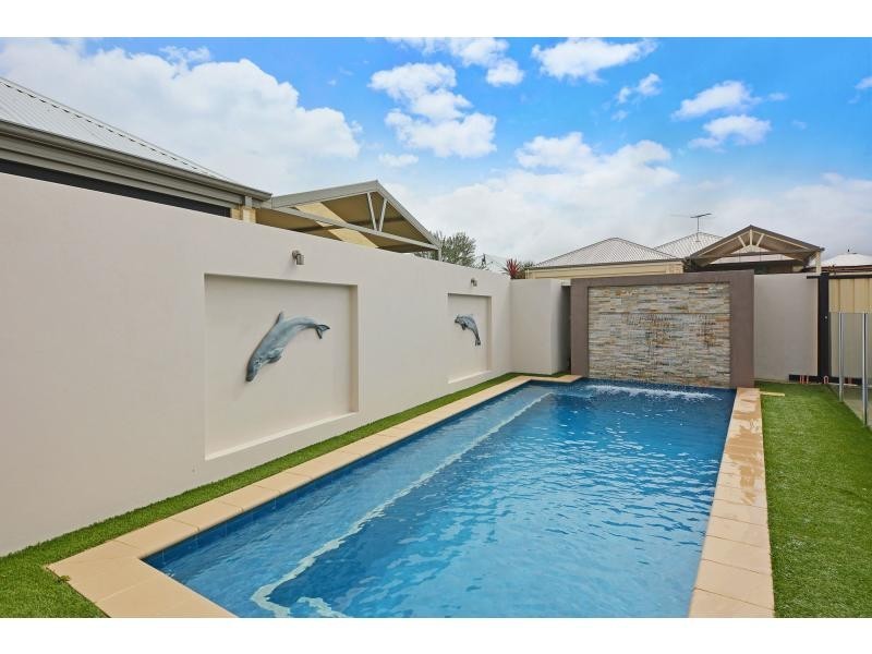 7 Santa Clara Crescent, Clarkson WA 6030