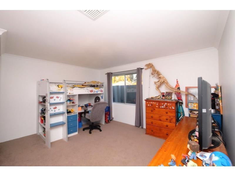 1 Lagoon Pass, Baldivis WA 6171