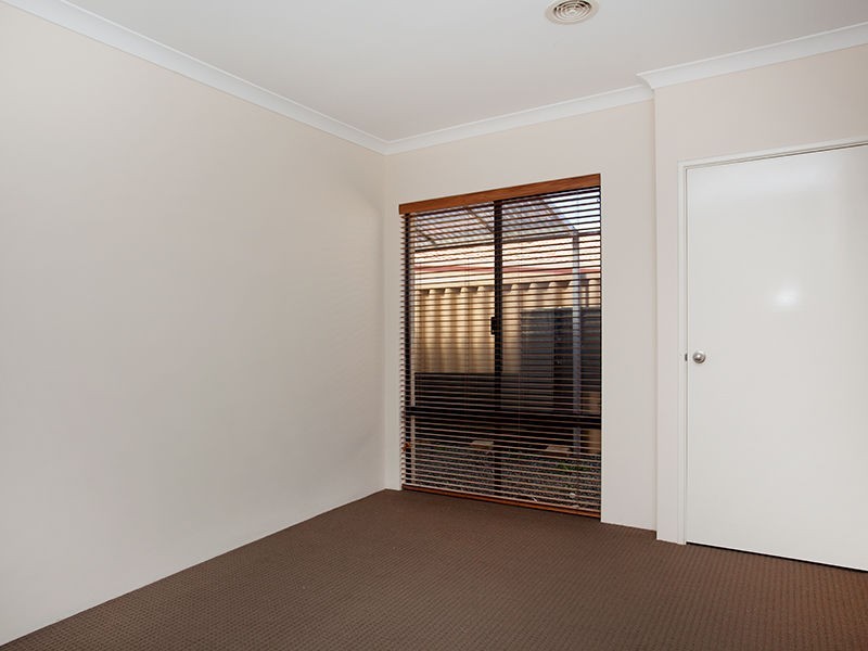 86 Pimento Circle, Port Kennedy WA 6172