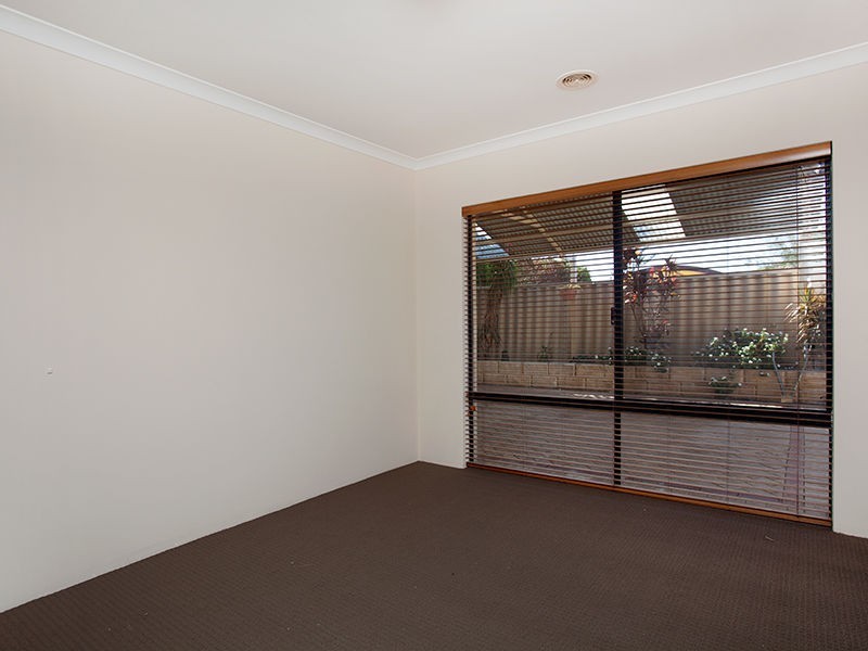 86 Pimento Circle, Port Kennedy WA 6172