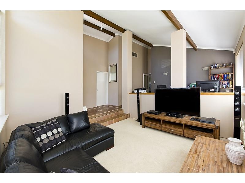 7 Fulmar Mews, Ballajura WA 6066