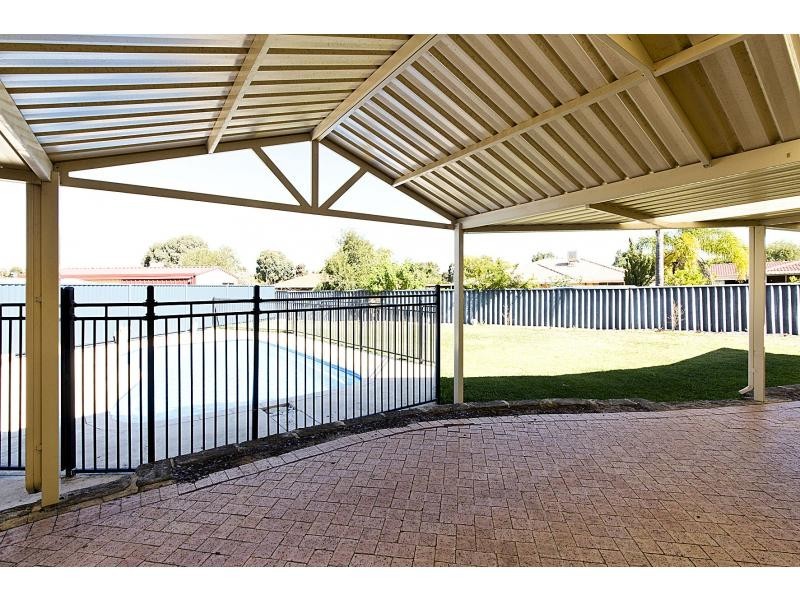 7 Fulmar Mews, Ballajura WA 6066