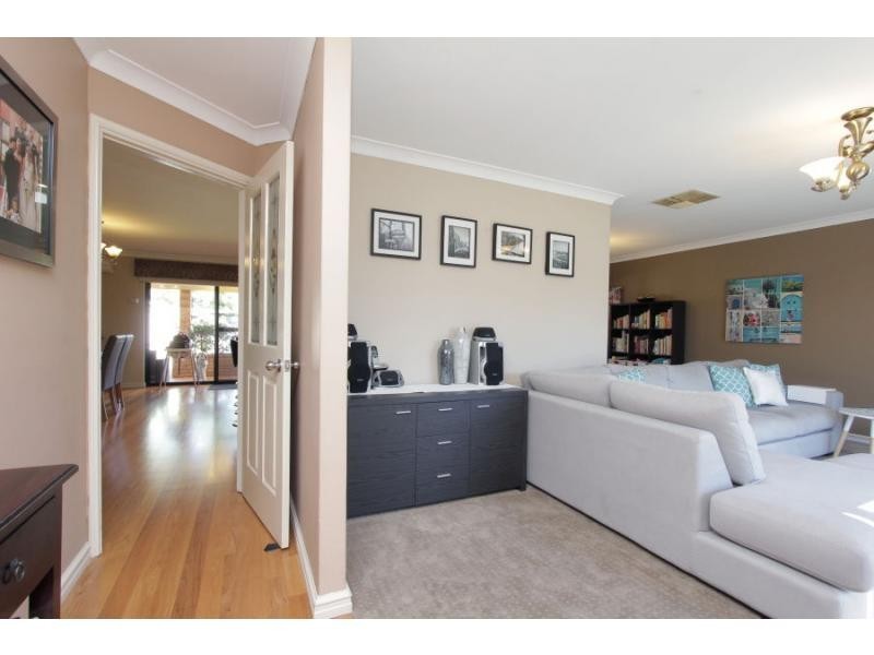 13 Arlington Drive, Willetton WA 6155