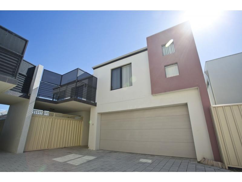 2/52 Spinnaker Heights, Yangebup WA 6164