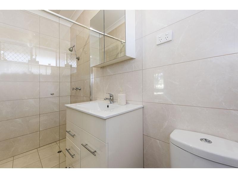 15 June Road, Safety Bay WA 6169