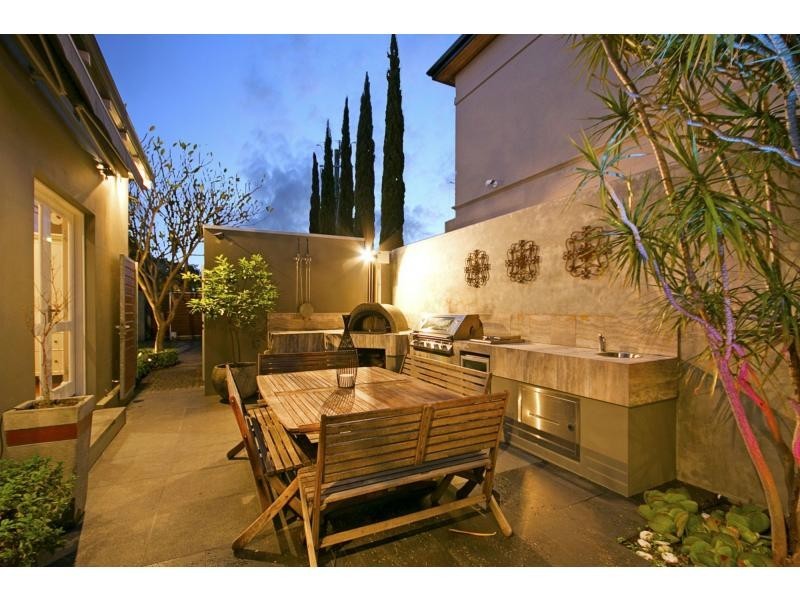 329 Mill Point Road, South Perth WA 6151