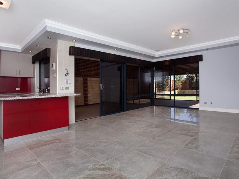 38a Deverell Way, Bentley WA 6102