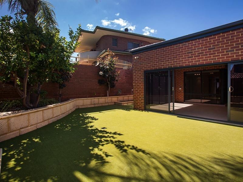 38a Deverell Way, Bentley WA 6102