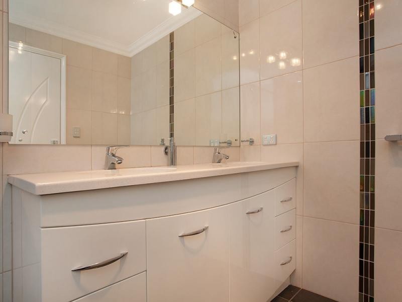 38a Deverell Way, Bentley WA 6102